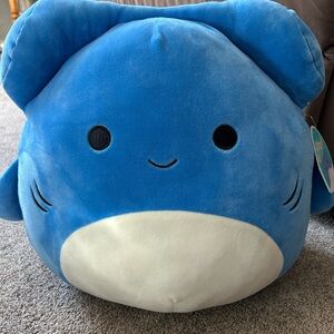 14” Nitro the Hammerhead Shark Squishmallow
